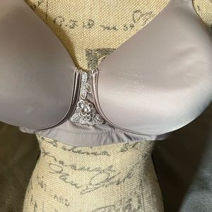 2- size 38DD bras white and walnut
